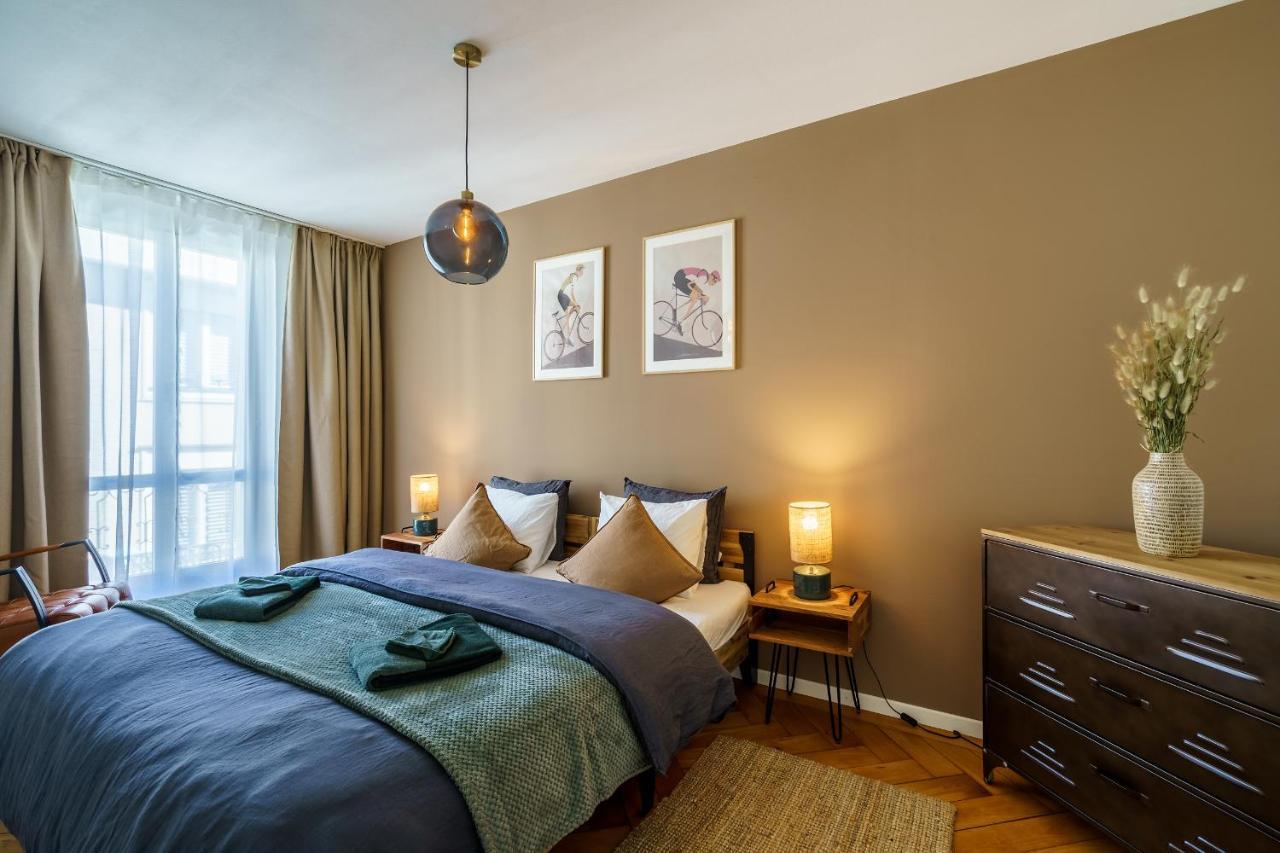 Apartment Heart Of